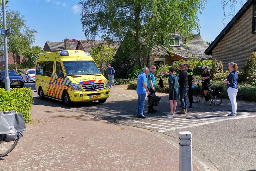 Fietsster gaat onderuit en raakt gewond