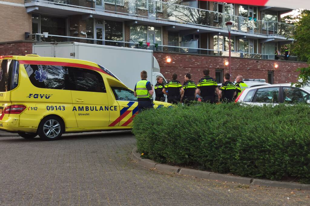 Persoon overleden na val van flatgebouw