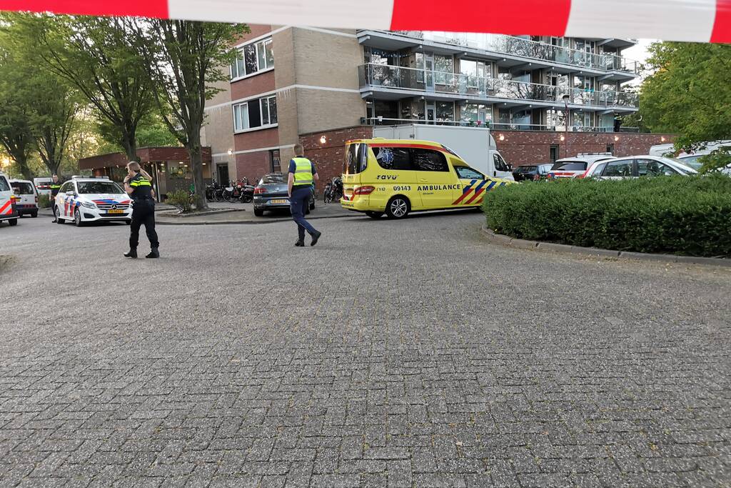 Persoon overleden na val van flatgebouw
