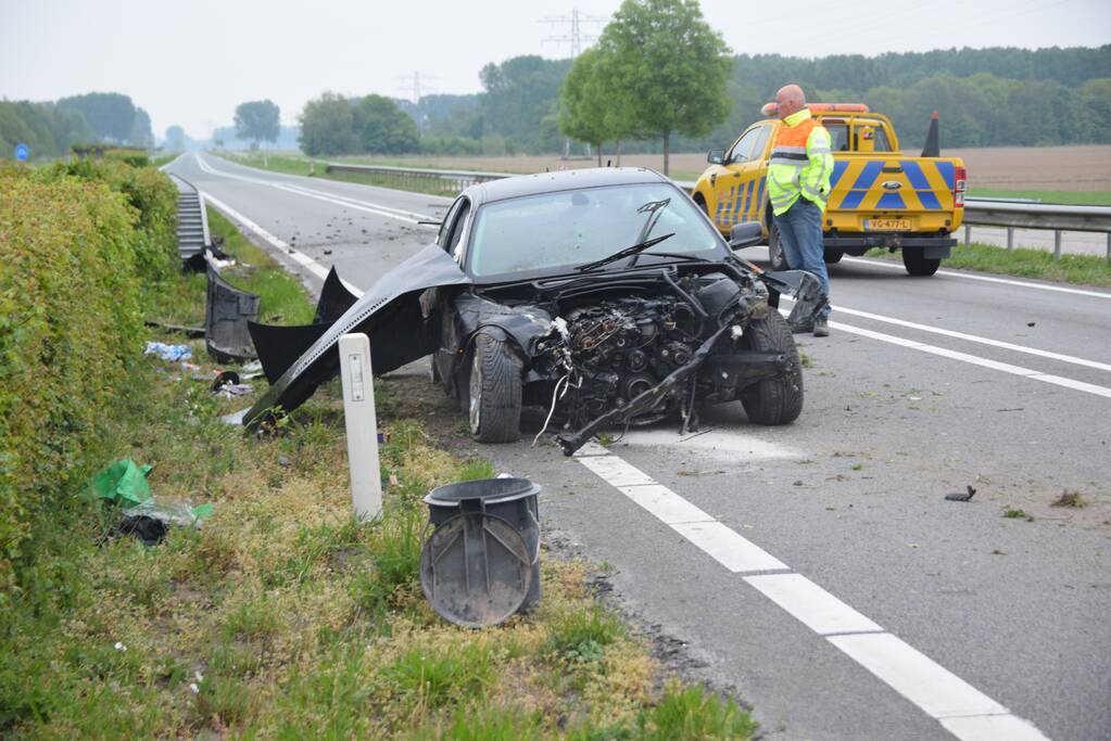 Bestuurder gewond bij eenzijdig ongeval