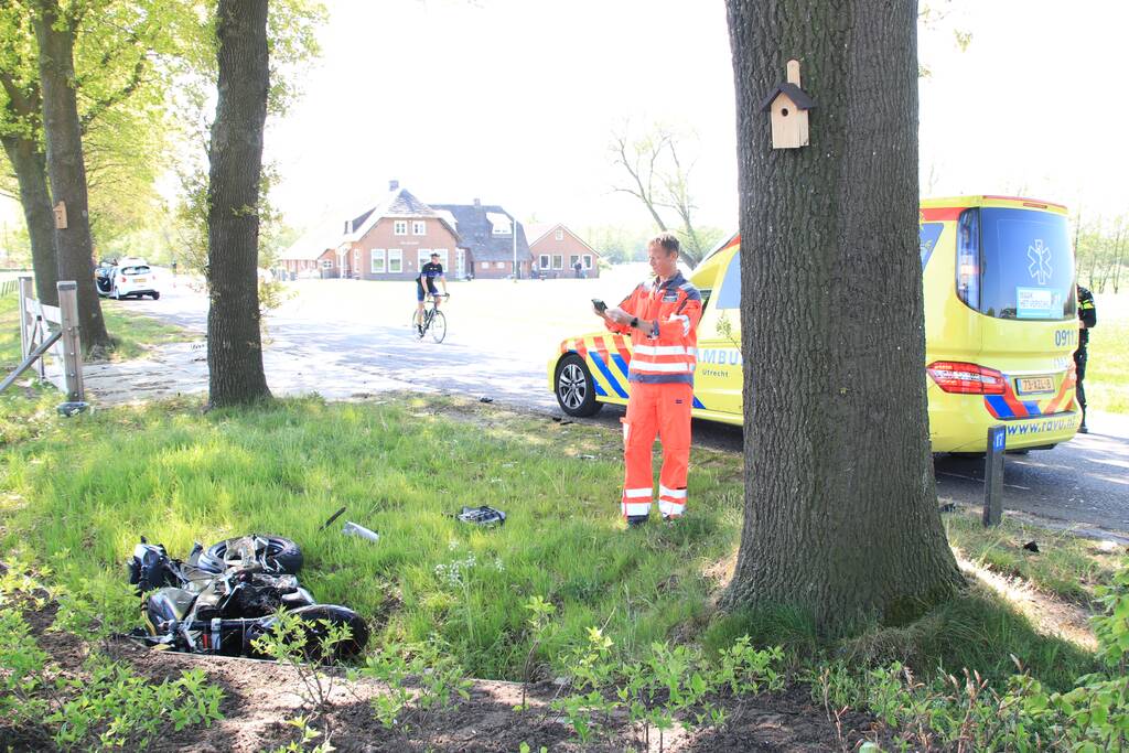Motorrijder ernstig gewond bij ongeval op kruising