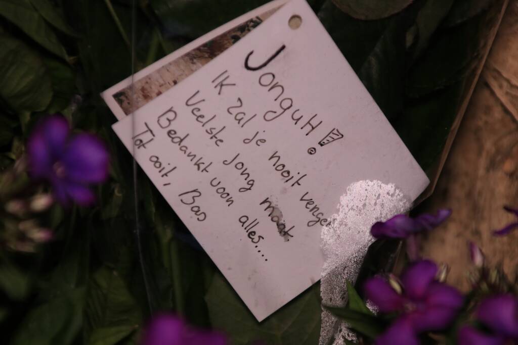 Bloemen op plaats fataal ongeval YMCA-manager