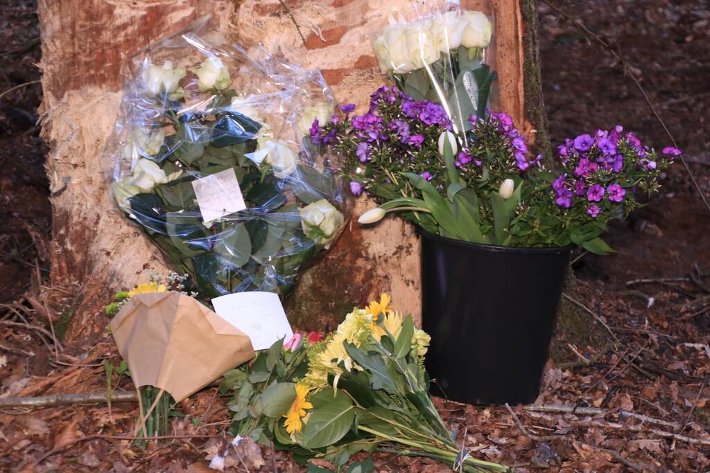 Bloemen op plaats fataal ongeval YMCA-manager