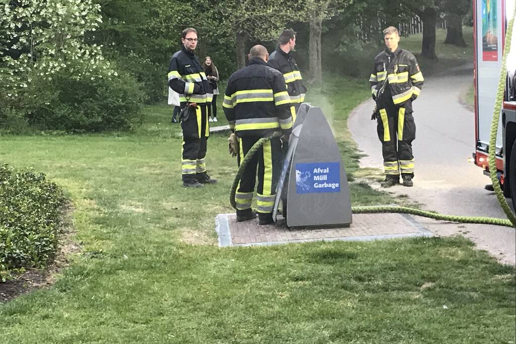 Brand in ondergrondse container