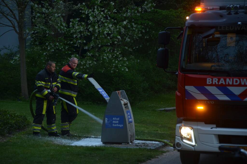 Brand in ondergrondse container