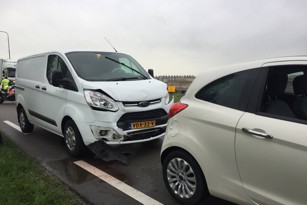 Flinke schade bij kop-staartbotsing