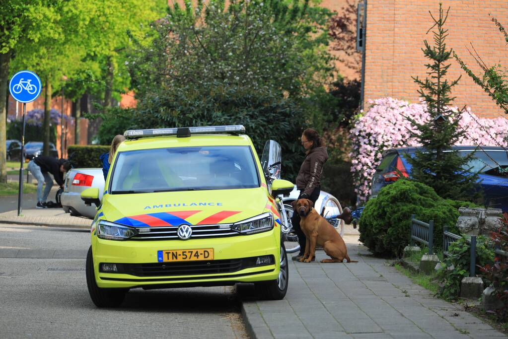 Fietsster slaat over de kop na remactie