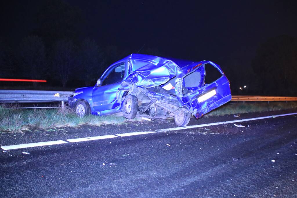 Snelweg afgesloten door zwaar ongeval