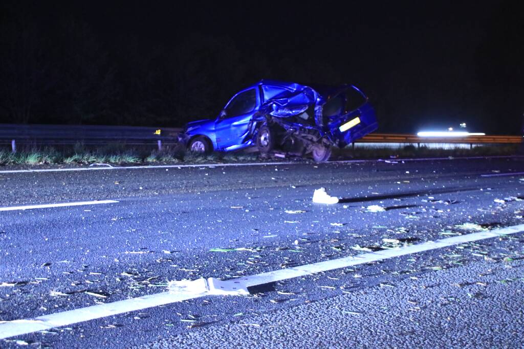 Snelweg afgesloten door zwaar ongeval