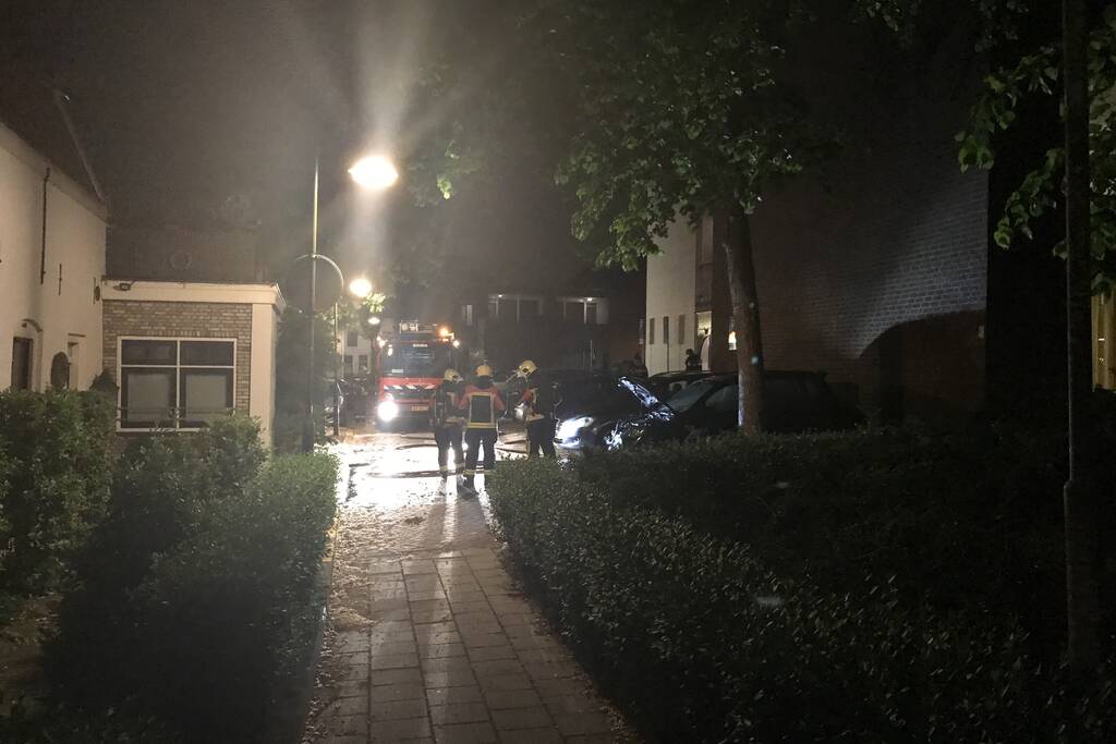 Opnieuw auto in de brand