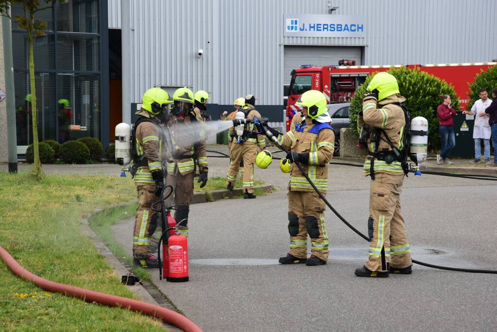 Felle brand in laboratorium