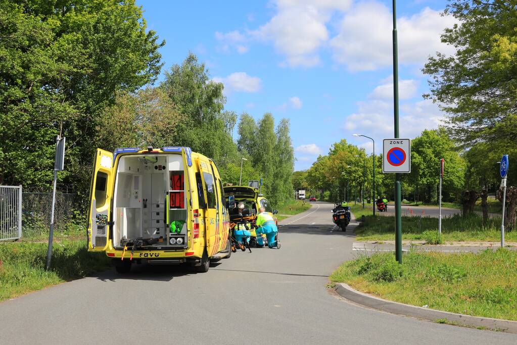Wielrenner onderuit tijdens toertocht