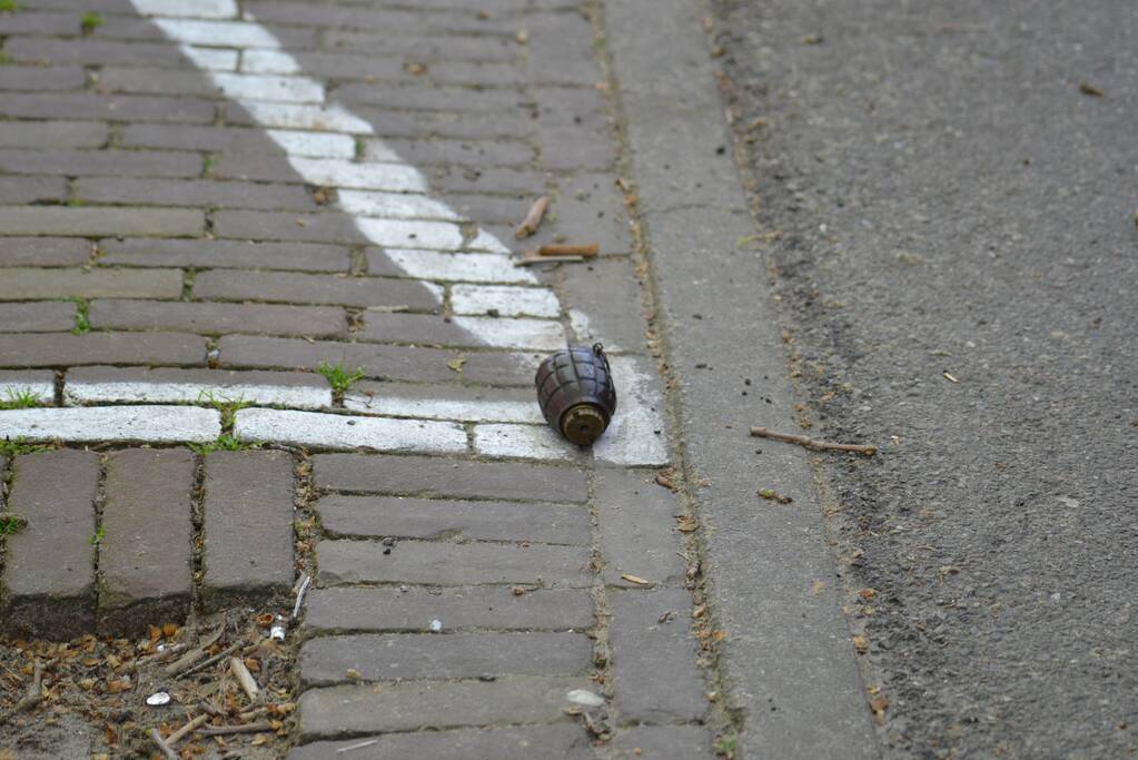 Handgranaat bij politiebureau afgeleverd
