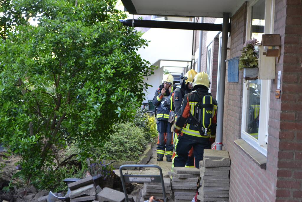 Gasleiding geraakt bij graafwerkzaamheden