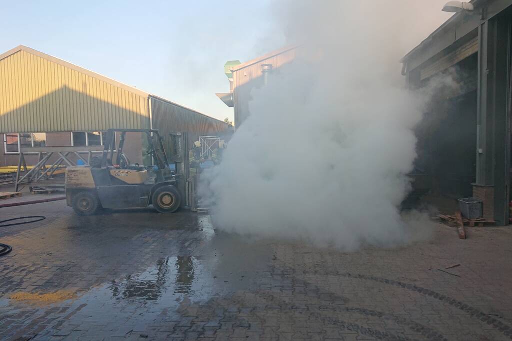 Brand bij straal en spuitbedrijf Evers