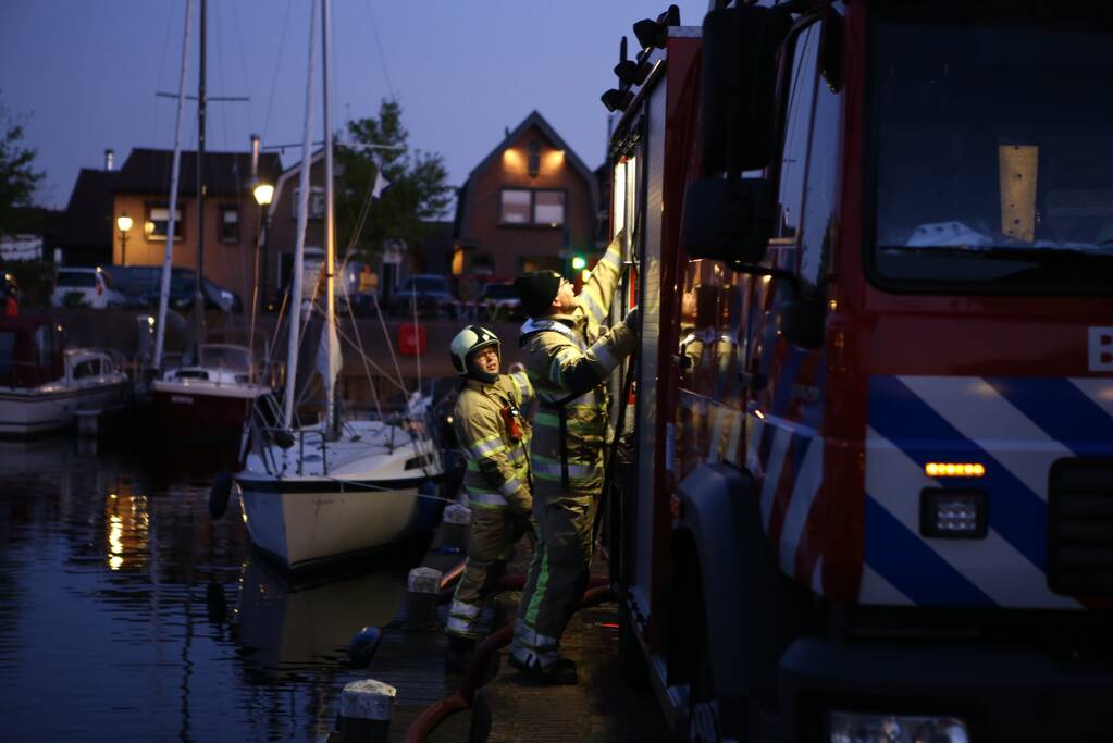 Veel rook bij brand in pand