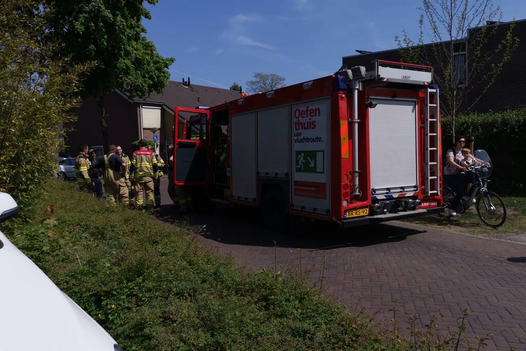 Overleden persoon aangetroffen bij woning