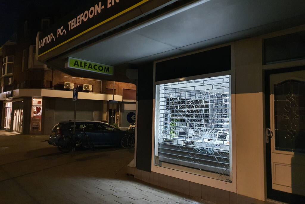 Poging tot inbraak bij elektronicazaak