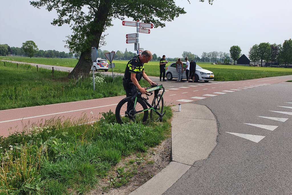 Wielrenner gewond na aanrijding