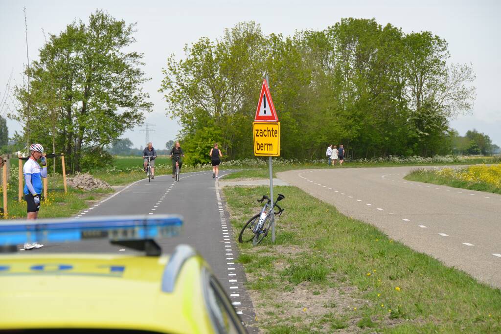 Racefietsers gewond bij aanrijding