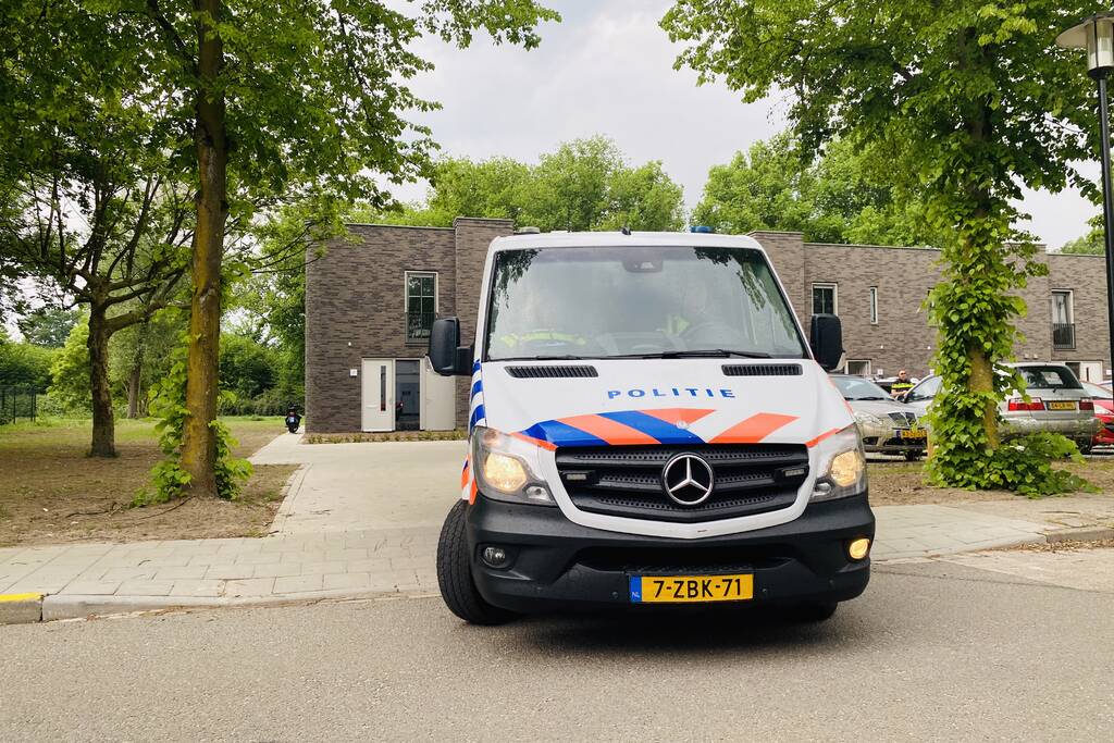 Twee personen aangehouden na vondst wietplantage in woning