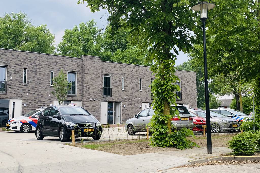 Twee personen aangehouden na vondst wietplantage in woning