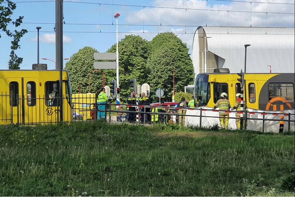 Brommerrijder overleden bij ongeval met tram halte Zuilenstein