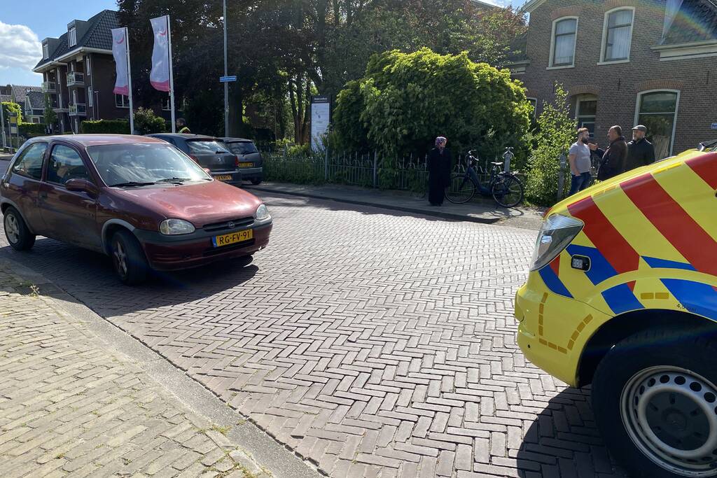 Fietser raakt gewond bij aanrijding met auto