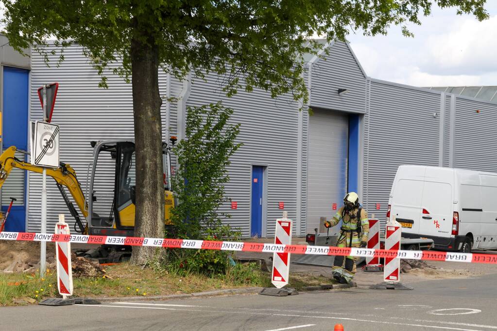 Gaslekkage door graafwerkzaamheden op industrieterrein