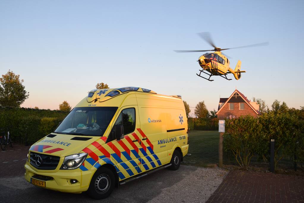 Persoon ernstig gewond geraakt op camping