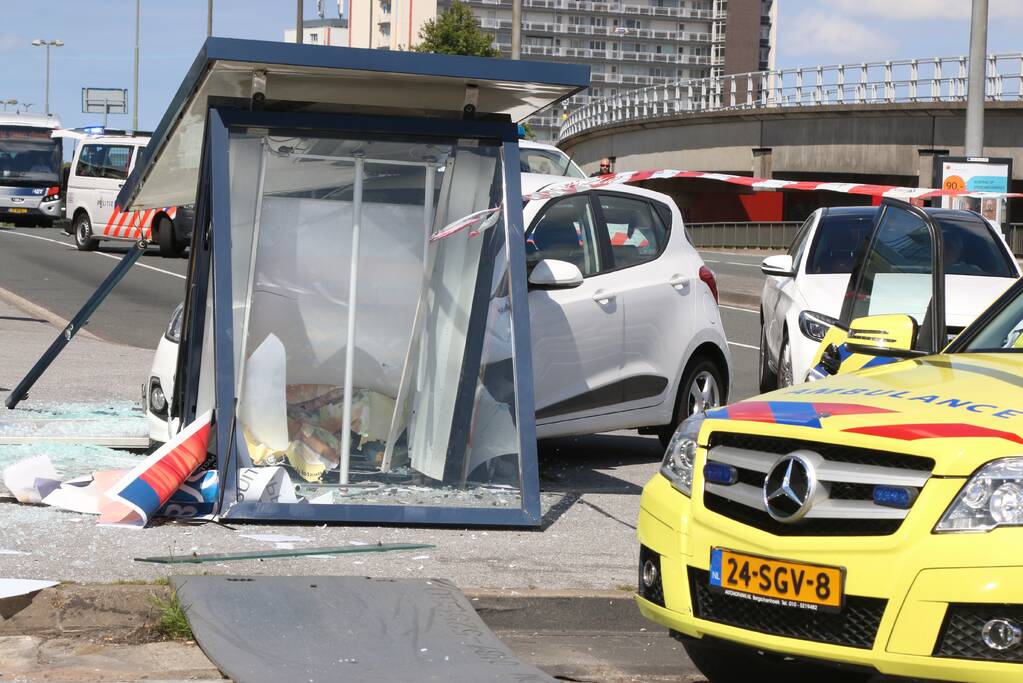 Bushok aan diggelen gereden