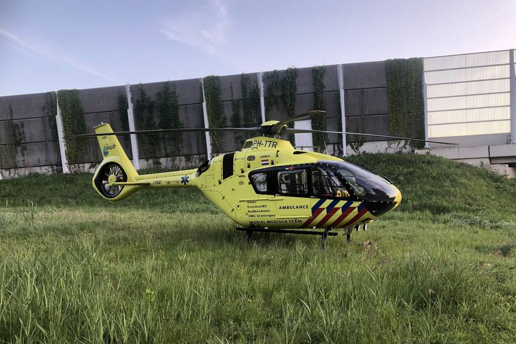 Traumahelikopter trekt veel bekijks