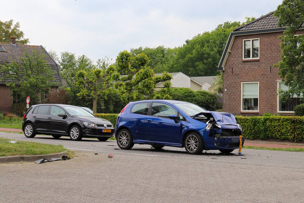 Forse schade na kop-staartaanrijding