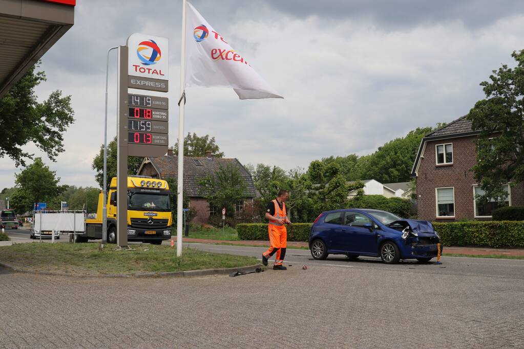 Forse schade na kop-staartaanrijding