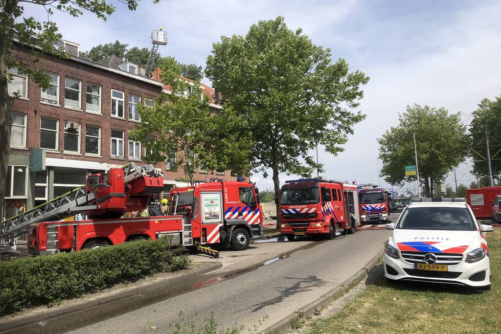Brand in schuur overgeslagen naar woningen