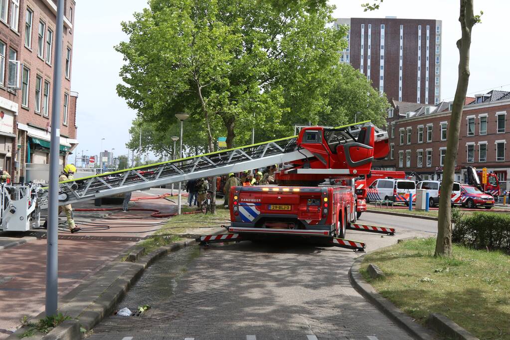 Brand in schuur overgeslagen naar woningen