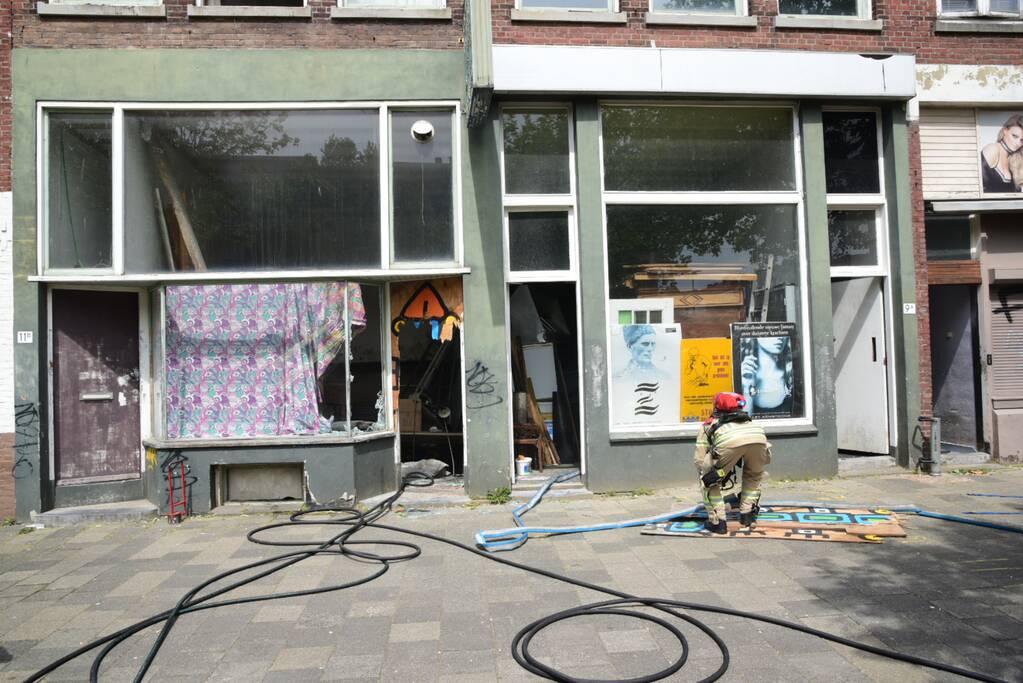 Brand in schuur overgeslagen naar woningen
