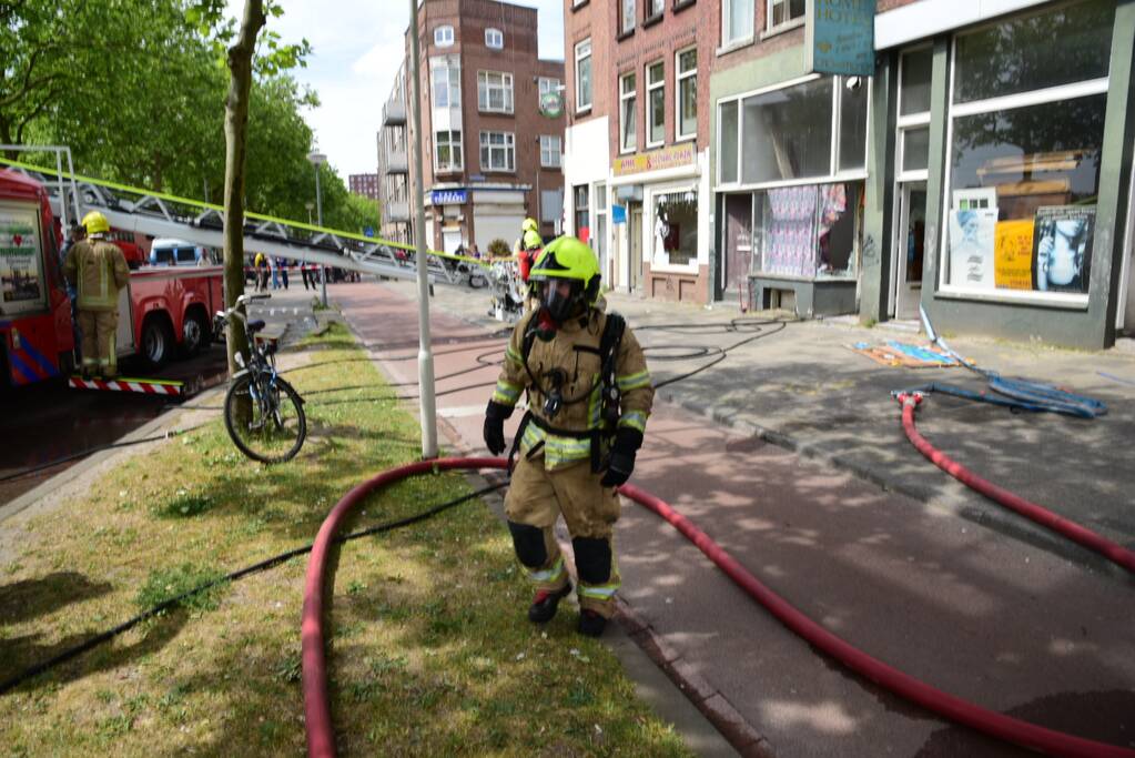 Brand in schuur overgeslagen naar woningen
