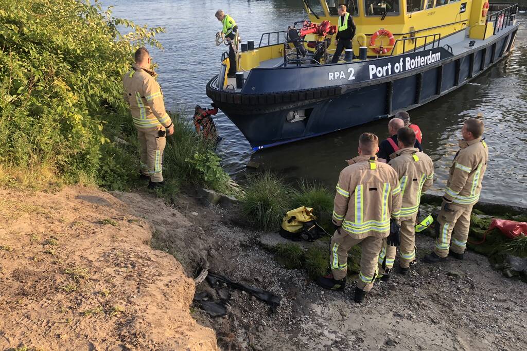 Zoekactie naar object in Voorhaven