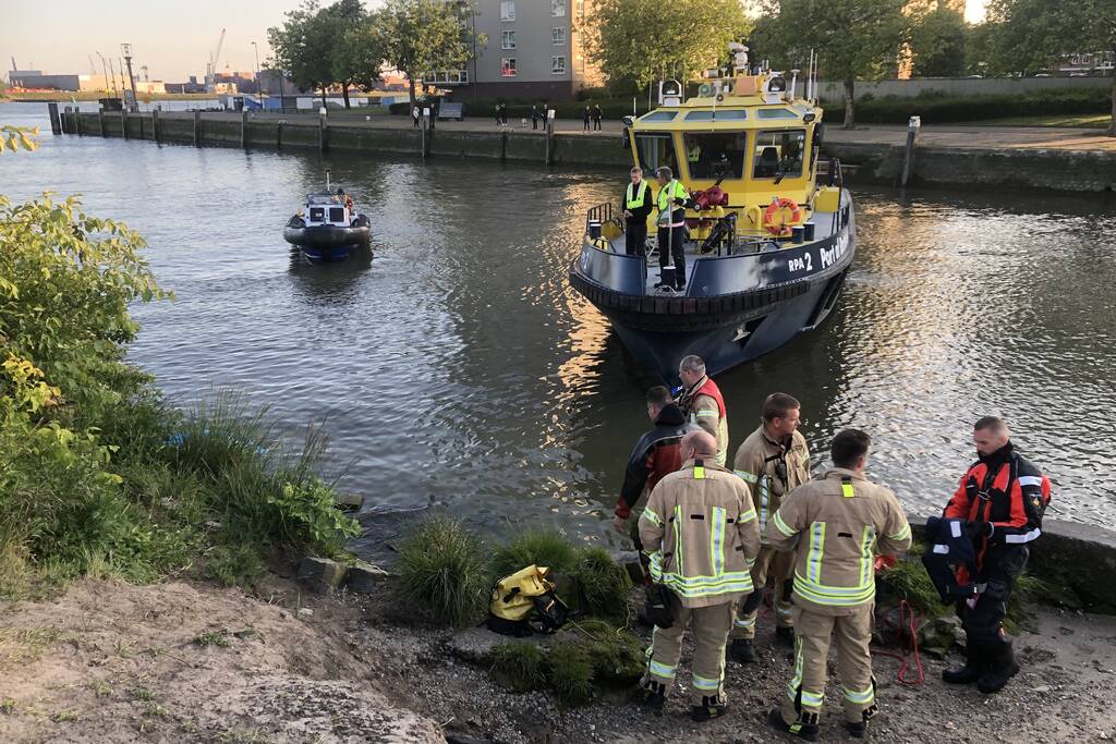 Zoekactie naar object in Voorhaven