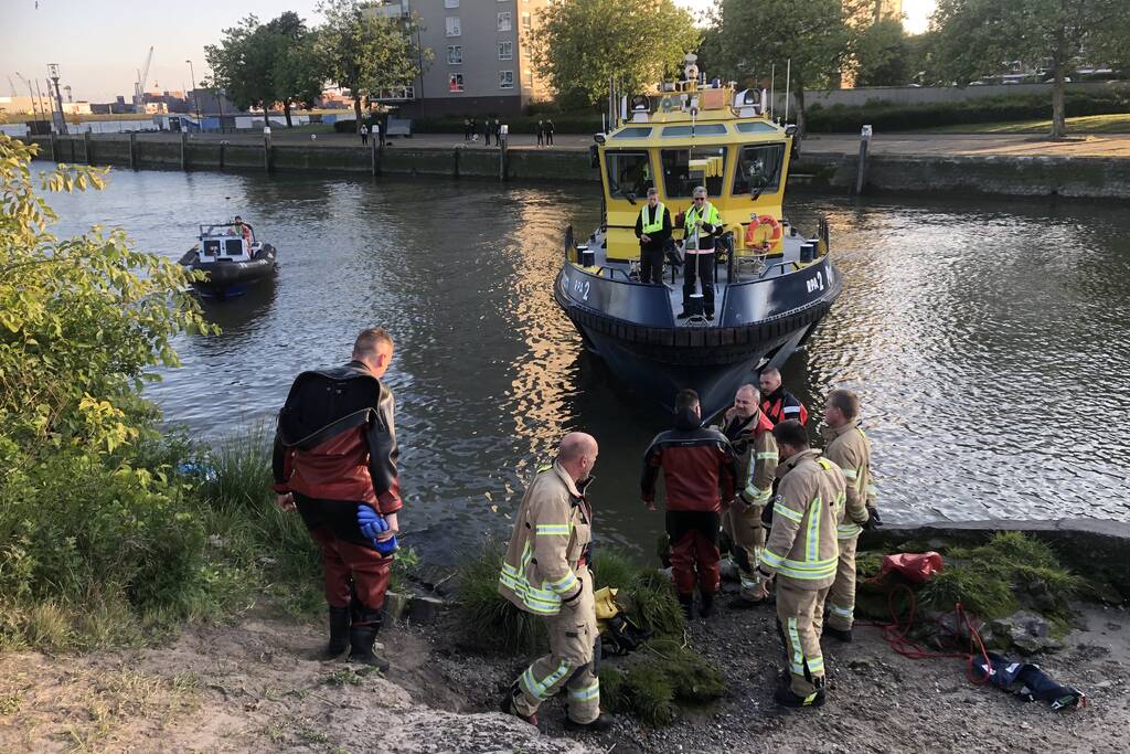 Zoekactie naar object in Voorhaven
