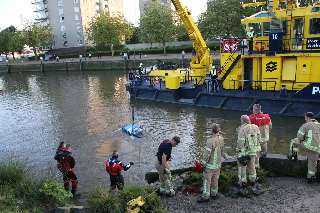 Zoekactie naar object in Voorhaven