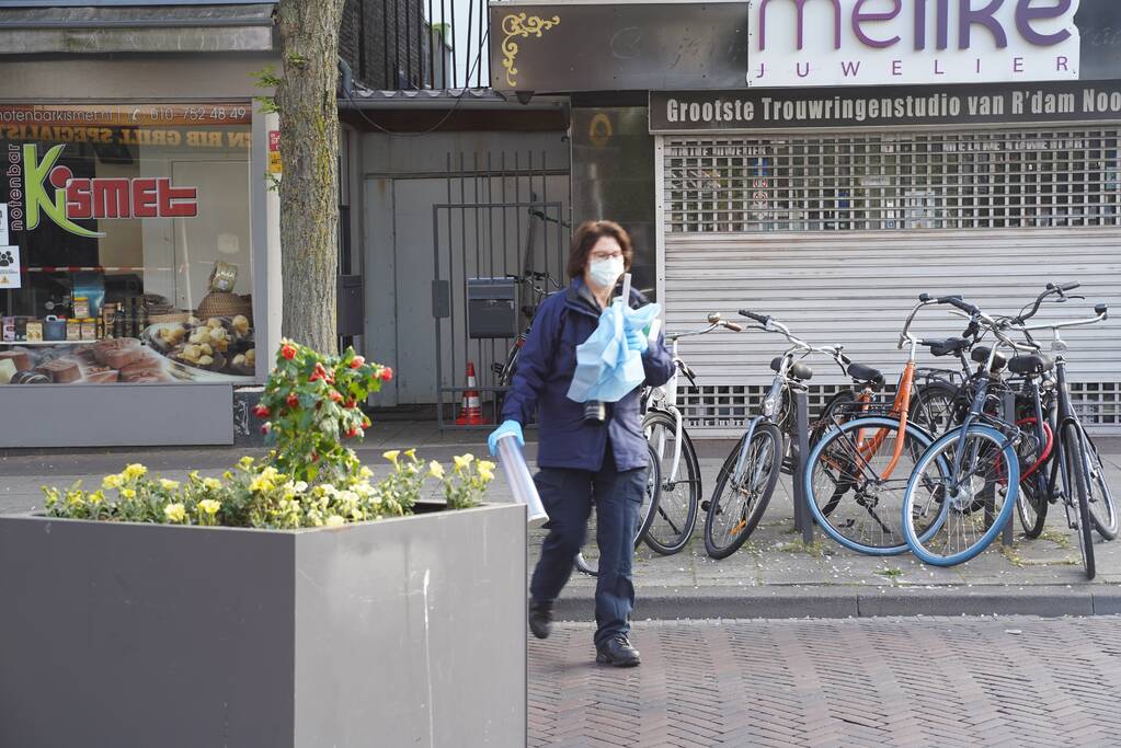 Man zwaargewond na steekpartij