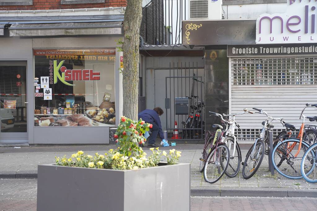 Man zwaargewond na steekpartij