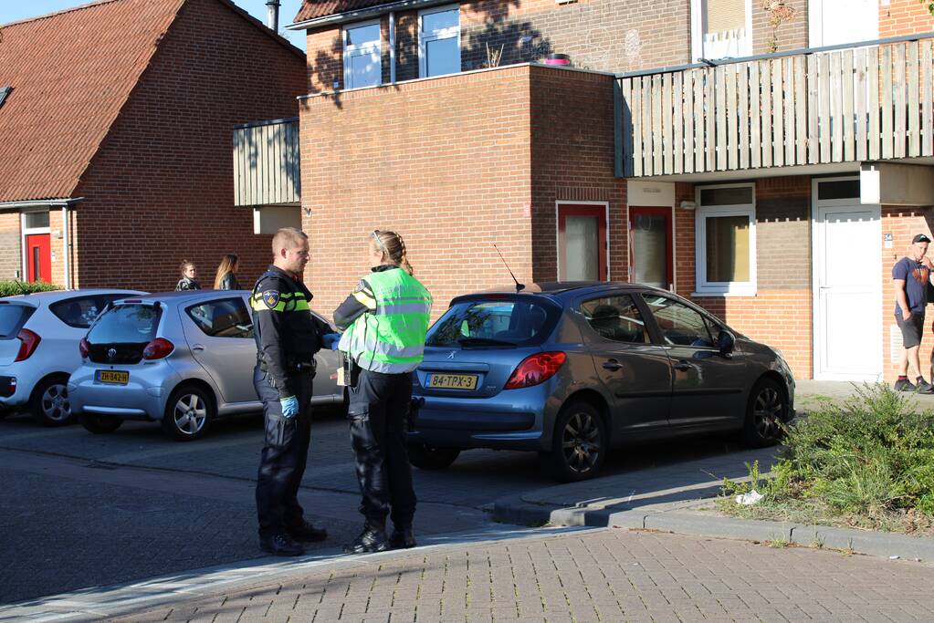 Gewonde persoon na mogelijk steekpartij