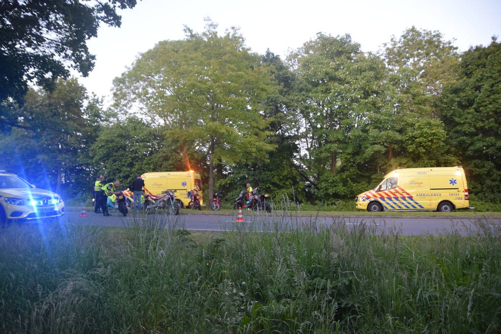 Gewonden na ongeval met drie brommers