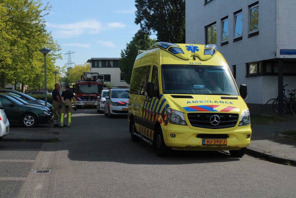 Zwaargewonde bij steekpartij in woning