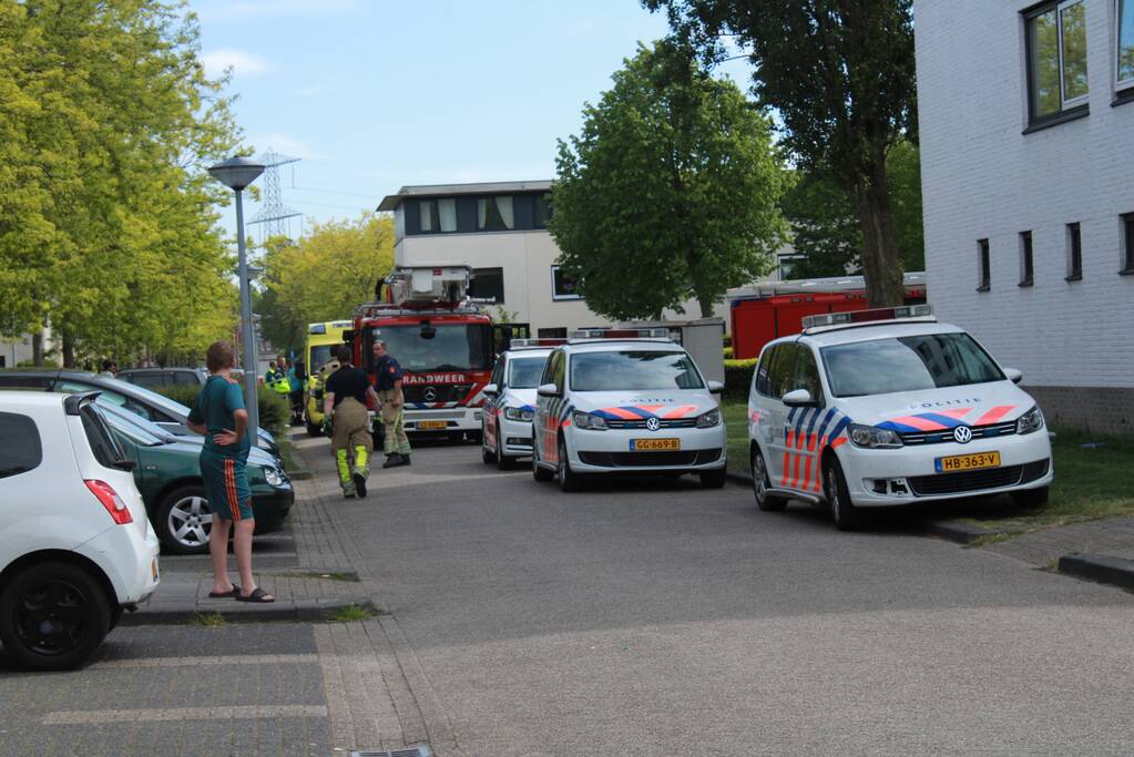 Zwaargewonde bij steekpartij in woning