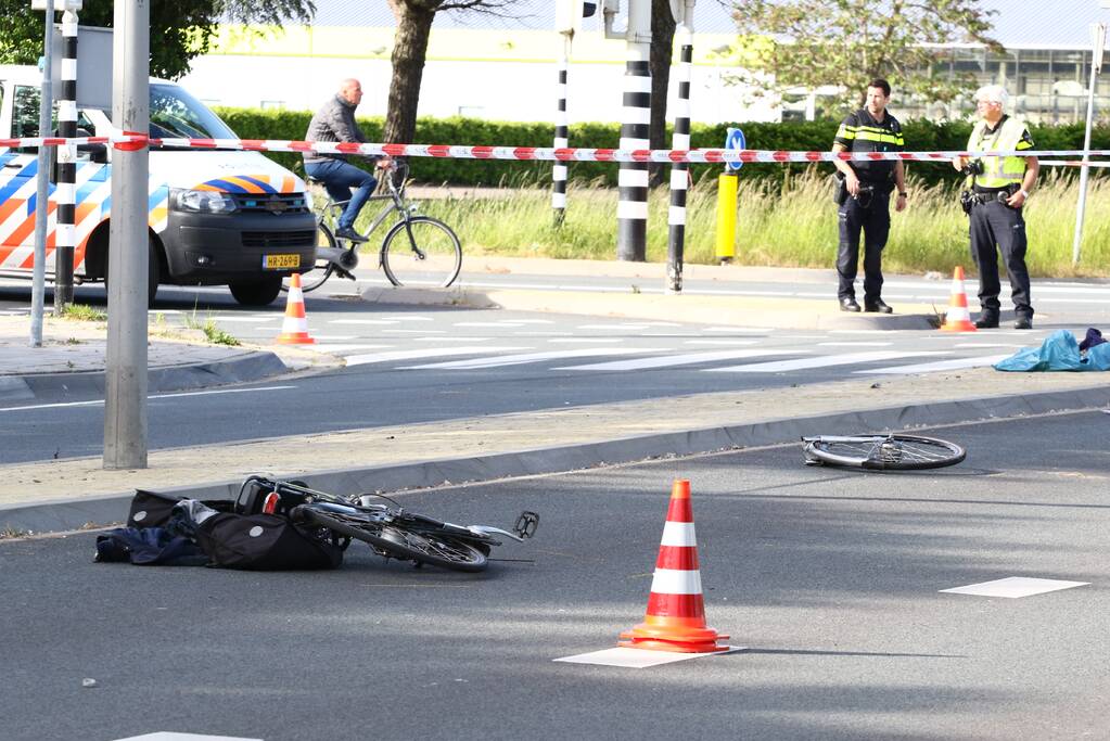 Fietser zwaar gewond na aanrijding