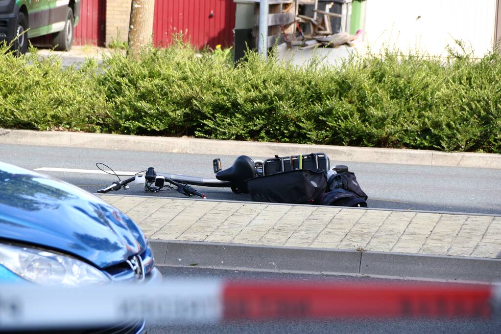 Fietser zwaar gewond na aanrijding